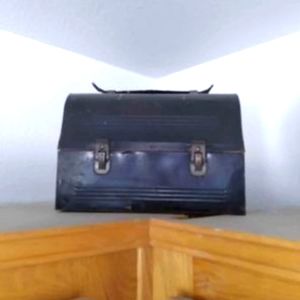 Antique metal lunch pail